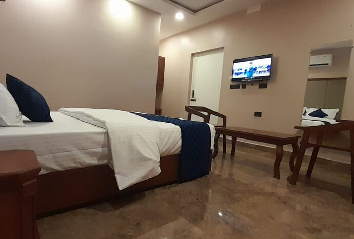 private parking family stay